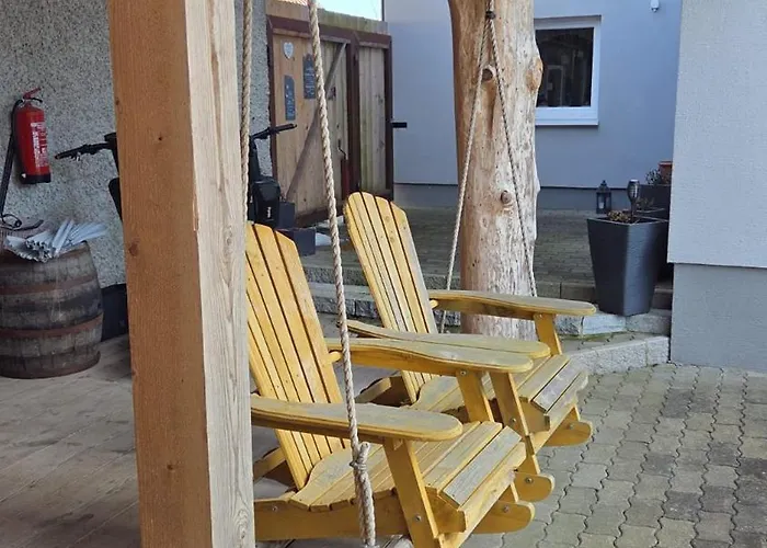 Holzhaus Mit Besonderem Ambiente * Lengau